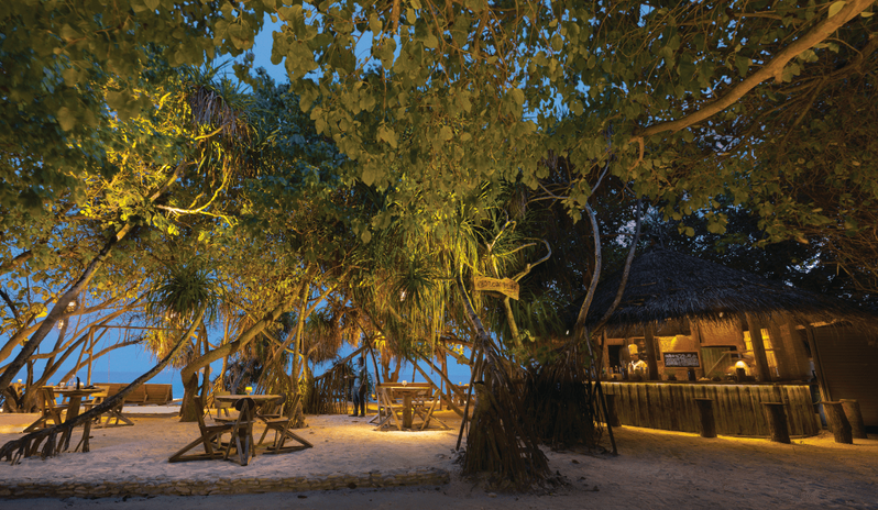 Ceylon Bliss, Exterior